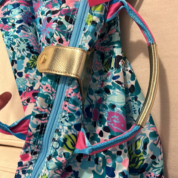 Lilly Pulitzer packable tote - Picture 6 of 7